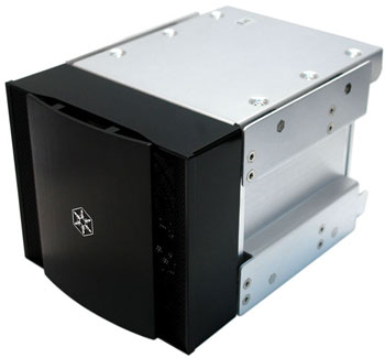 Silverstone SST-CFP51B Aluminum Bay converter, 3x5.25" to 4x3.5" in Black with 120mm Fan RoHS