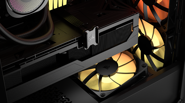 2 Fans positioned for direct airflow to GPU