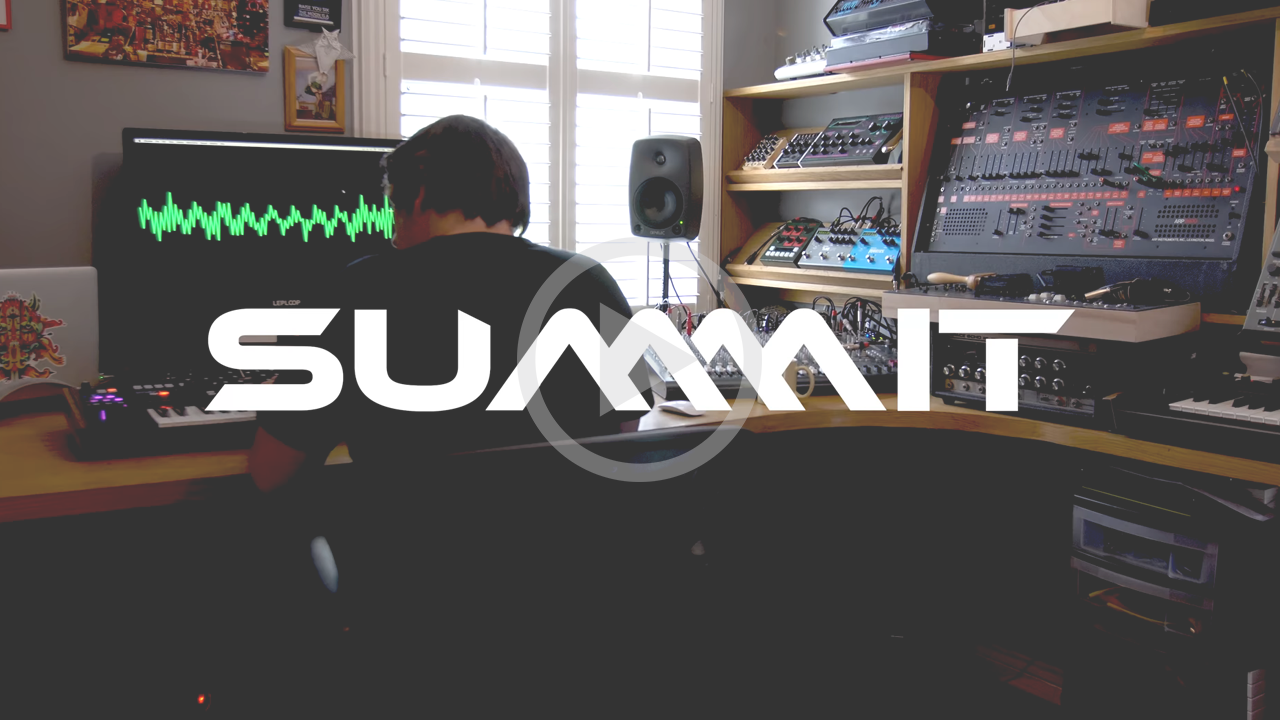 Summit Keyboard Synthesiser