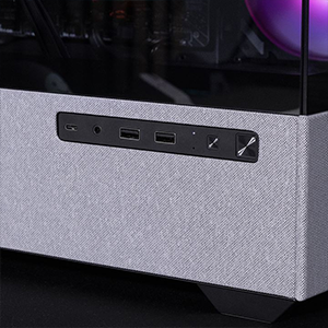 Front connectivity ports to highlight accessible I/O