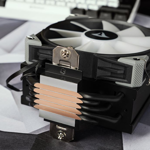A50 RGB close up of 5 Copper Heat Pipes