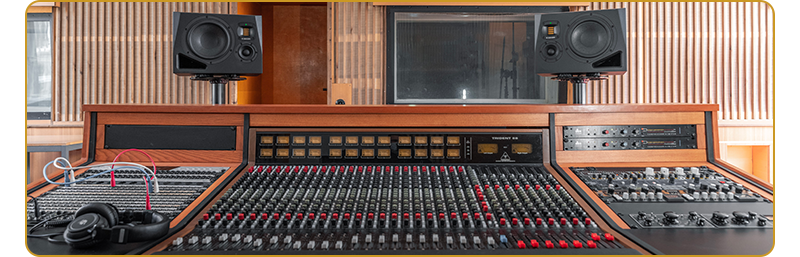 ADAM Audio - A8H