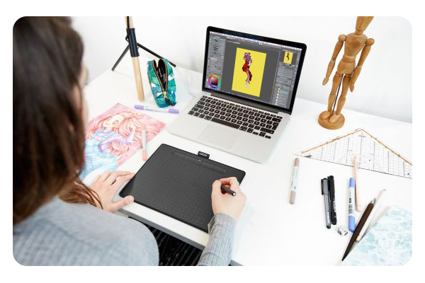 Wacom Intuos Medium Bluetooth Graphics Tablet