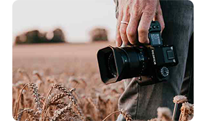 new handgrip in use on the fujifilm xh2