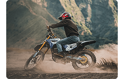 Auto-focus improvements used to capture a person moving on a dirt bike on the fuji xs20