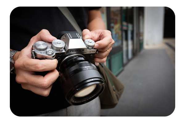 Fujifilm XT5 being used and settings adjusted