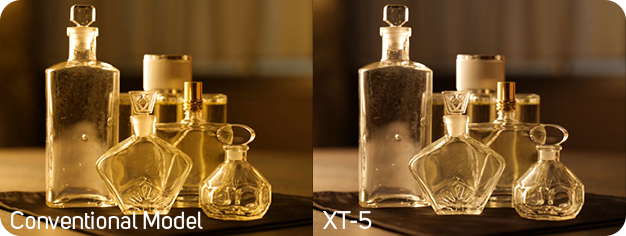 Side by Side comparison between a normal camera and Fuji XT5 Auto White Balance Technology