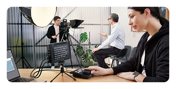 Blackmagic hyperdeck shuttle 4k pro being used as a teleprompter