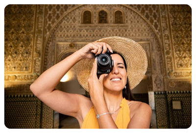 someone using the canon r10 to capture a portrait shot