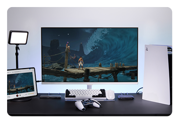 Elgato 4K X white streaming setup
