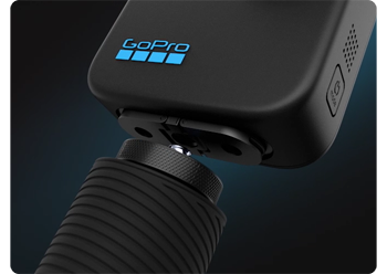 close up illustration of GoPro Max360 camera attaching to threaded monopod