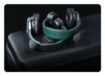 close up of the Hollyland Solidcom SE Pro headset headbands