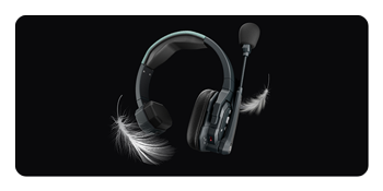 Hollyland Solidcom SE Pro with feathers