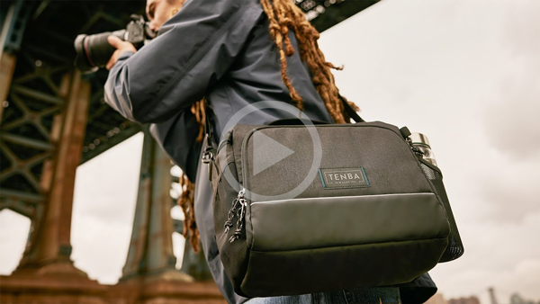 breakdown of the tenba skyline shoulder bags