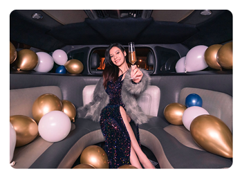sample image of a woman in the back of a limo light with the molus g60