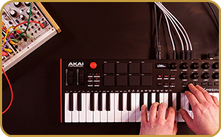 Akai MPK Mini Plus
