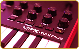Akai MPK Mini Plus