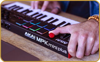 Akai MPK Mini Plus