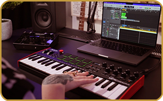 Akai MPK Mini Plus