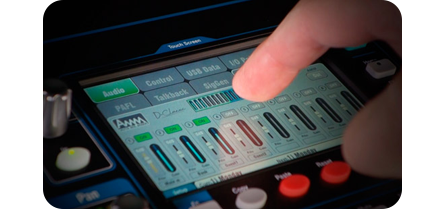 allen & heath qu-32 touchscreen
