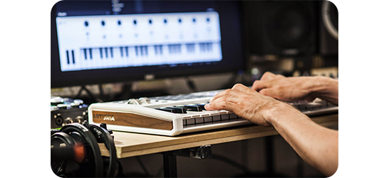 arturia keylab 61 mkii white