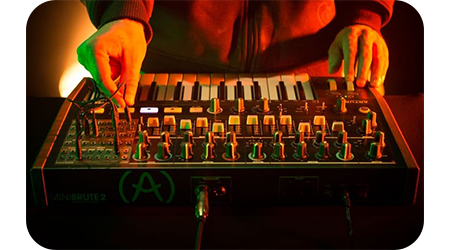 arturia minibrute2