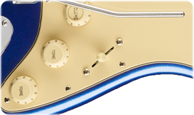 Fender American Ultra Stratocaster (Cobra Blue)