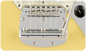 American Performer Mustang (Vintage White)