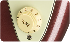 American Performer Stratocaster (Aubergine)