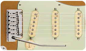 Fender American Ultra Stratocaster (Cobra Blue)