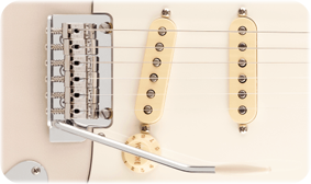 2-POINT SYNCHRONIZED TREMOLO WITH BENT STEEL SADDLES
