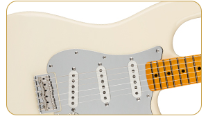 Fender Nile Rodgers Hitmaker Stratocaster®, Maple Fingerboard, Olympic White