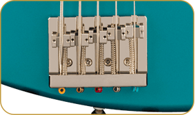 Squier Classic Vibe™ Active '70s Jazz Bass®, Maple Fingerboard, Black Pickguard, Ocean Turquoise