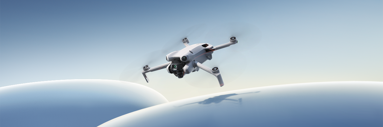 DJI Mini 4 Pro Fly More Combo Drone