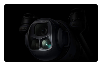 close up of the dji mavic 4 pro tele camera lens