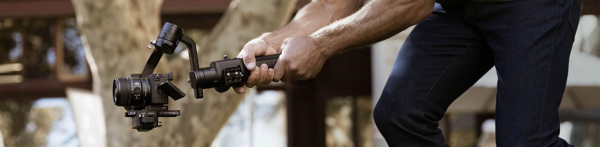 someone recording with the Sony Alpha 6700