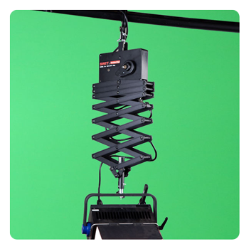 swit pantograph holding a light in a studio