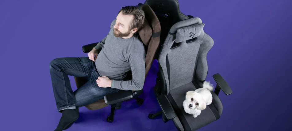 Arozzi gaming chairs