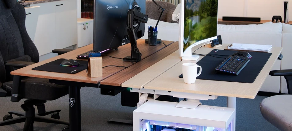 Arozzi gaming desks
