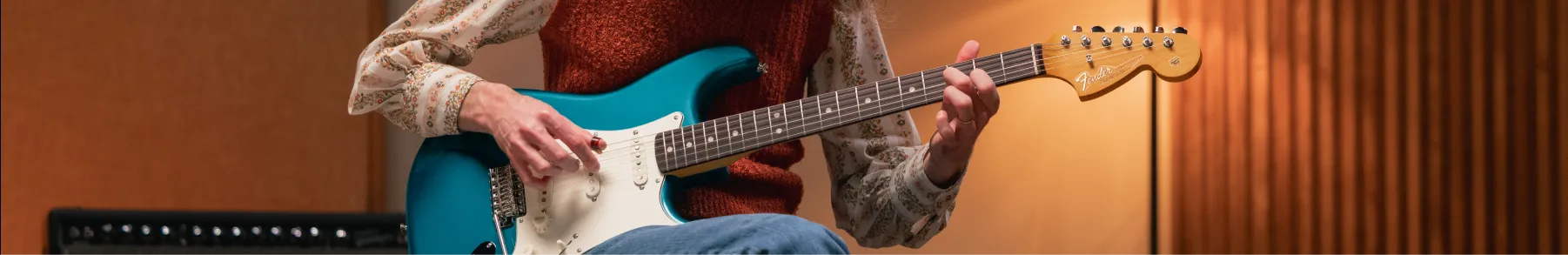 Diagram showing guitar body shapes and upper fret cutaway access