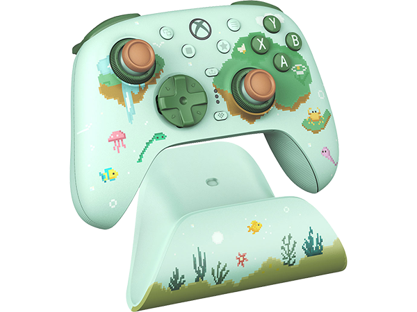 Mossy Lagoon Ultimate 3 Controller from 8BitDo.
