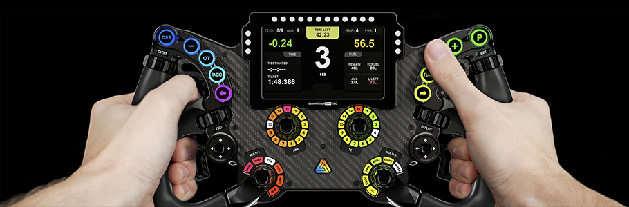 Key visual of Delta Pro wheel being held by two hands, right thumb over the buttons.