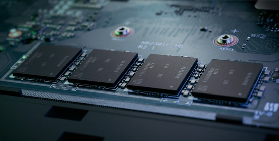 RAM memory modules fixed to motherboard