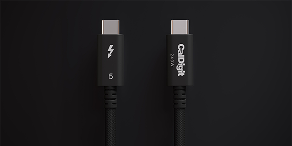 Thunderbolt 5 cable heads.