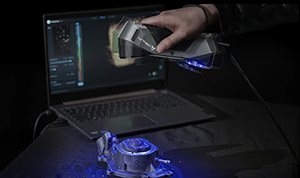 CR-Scan Raptor scanning monitor.