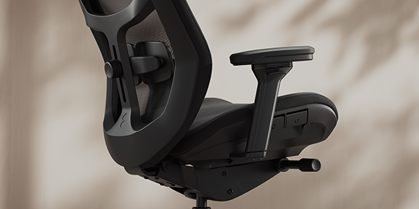Rear right angle of the Refine 2 chair.
