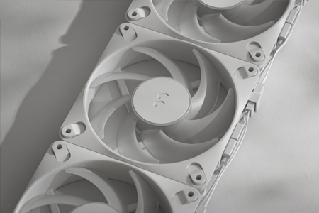 White fans daisy chained