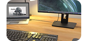 Image of Monitor Plugged into Laptop