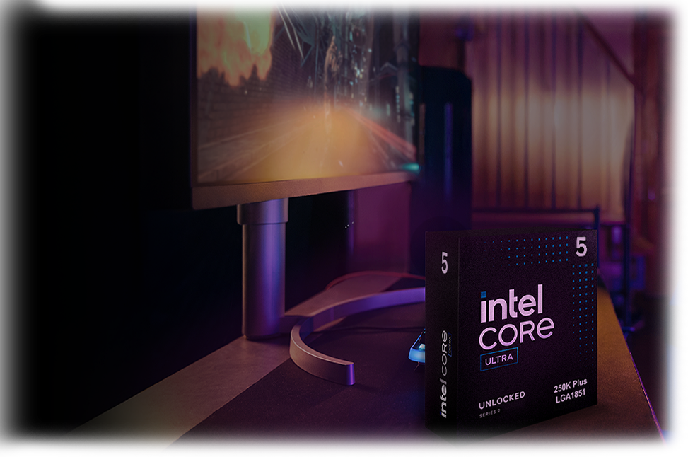 Feature image of Intel Core 5 ultra 250KF PLUS Box on a desk with gaming monitor and mouse mat