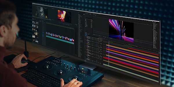 Content creator multi-tasking with split-screened video and audio software